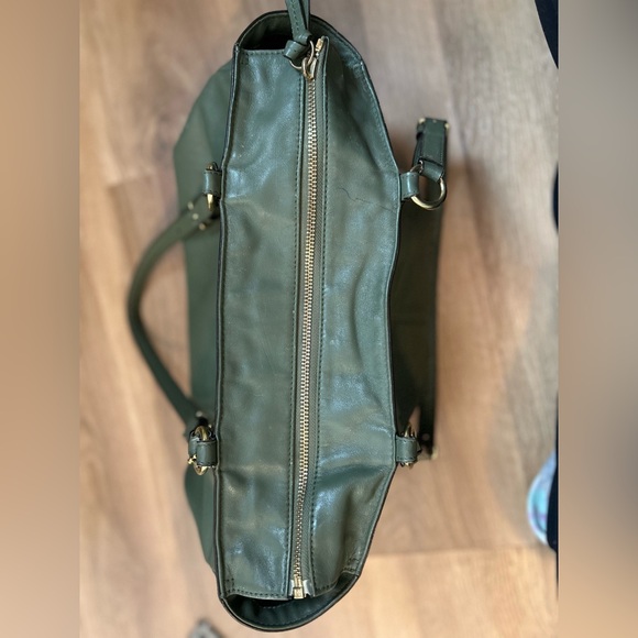 Coach Olive Green Leather Tote | Large Zip Top Shoulder Bag - Picture 9 of 16